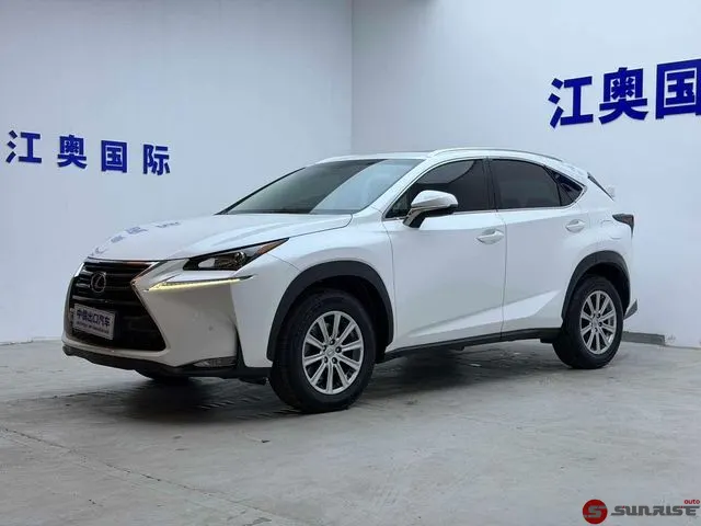 Lexus NX, 2016