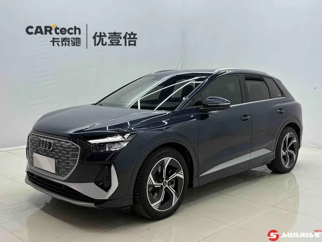 Audi Q4 e-tron, 2024