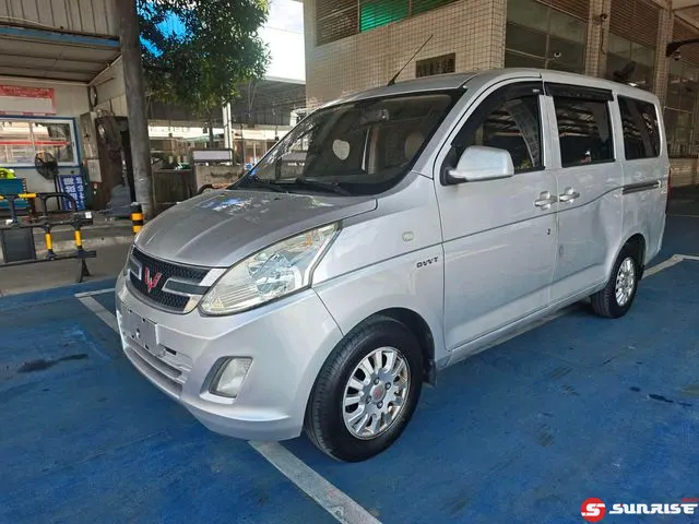 Wuling Rongguang V, 2018