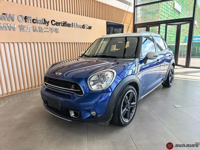 MINI MINI COUNTRYMAN, 2015