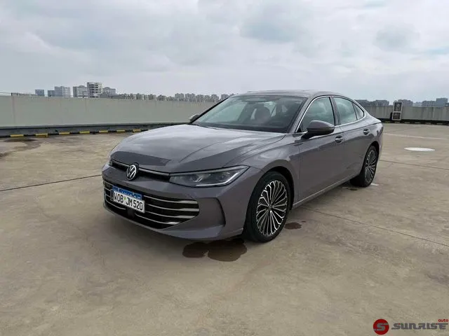 Volkswagen Passat, 2025