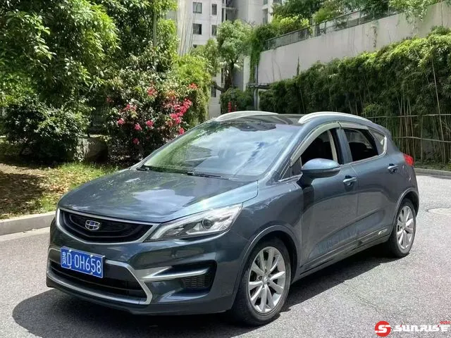 Geely Emgrand GS, 2017