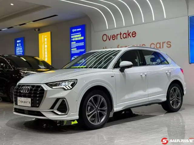 Audi Q3, 2023