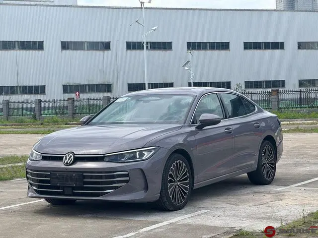 Volkswagen Passat, 2025