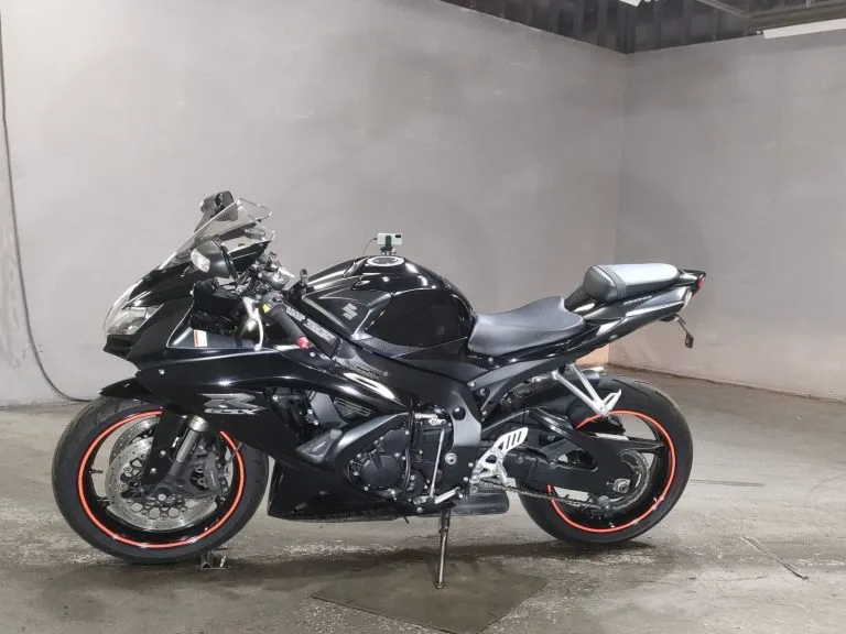 Заказать Suzuki GSX-R600 2010