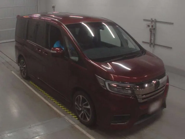 Заказать Honda Stepwagon 2019