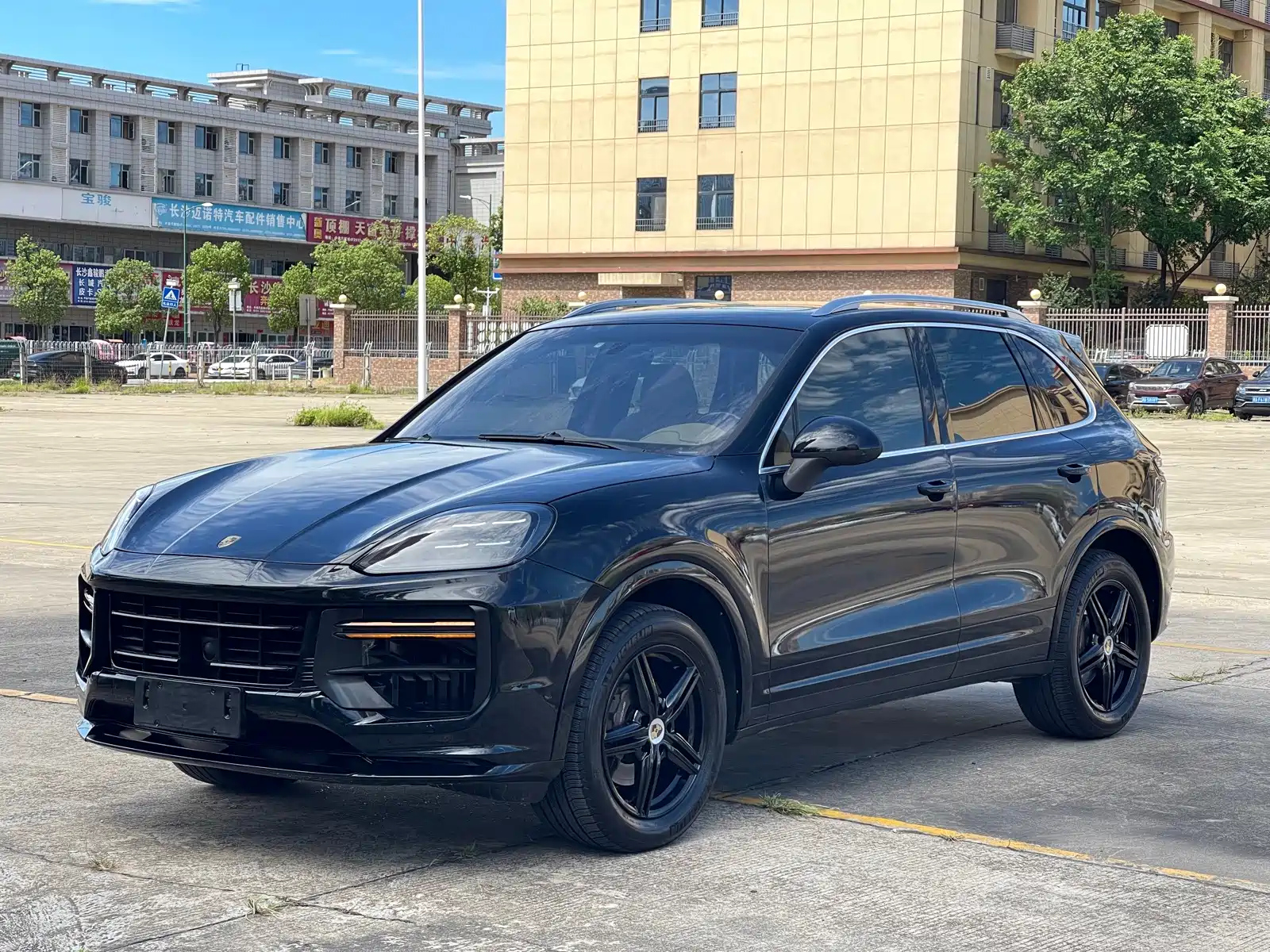 PORSCHE CAYENNE