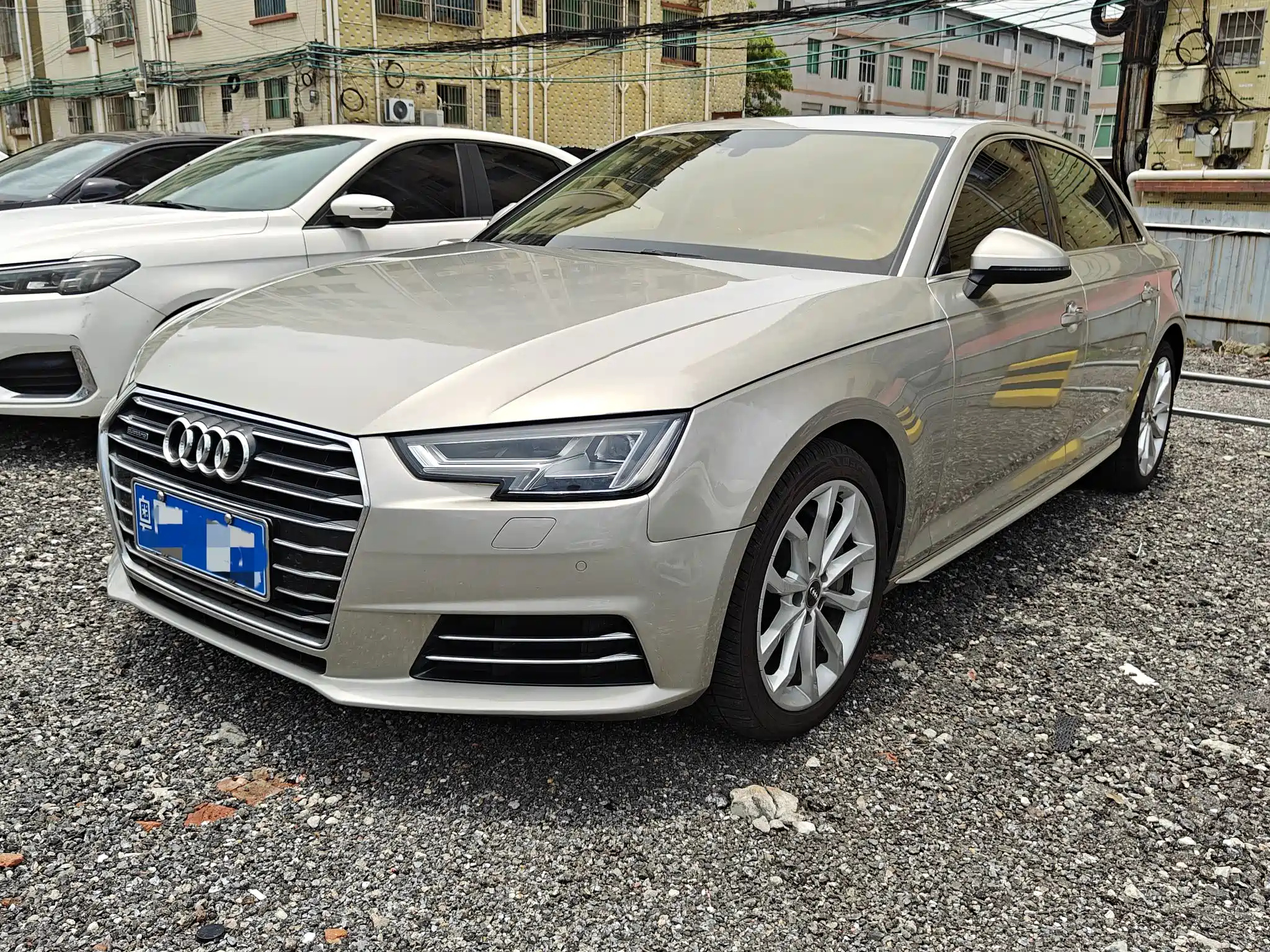 AUDI A4L