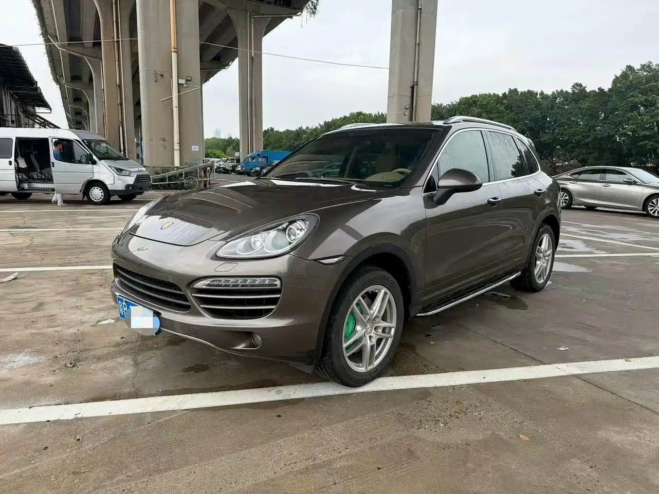 PORSCHE CAYENNE