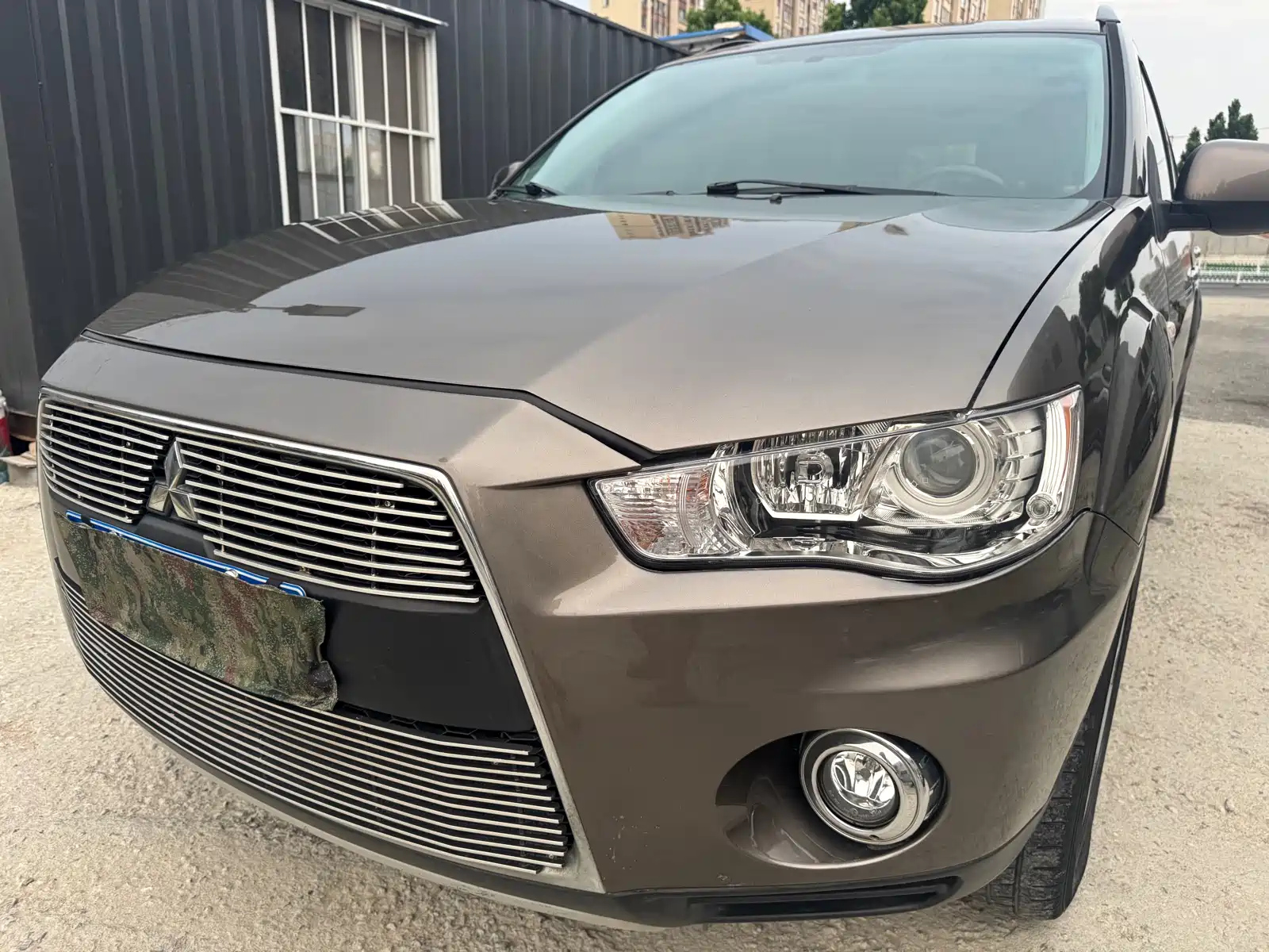 MITSUBISHI OUTLANDER IMPORT