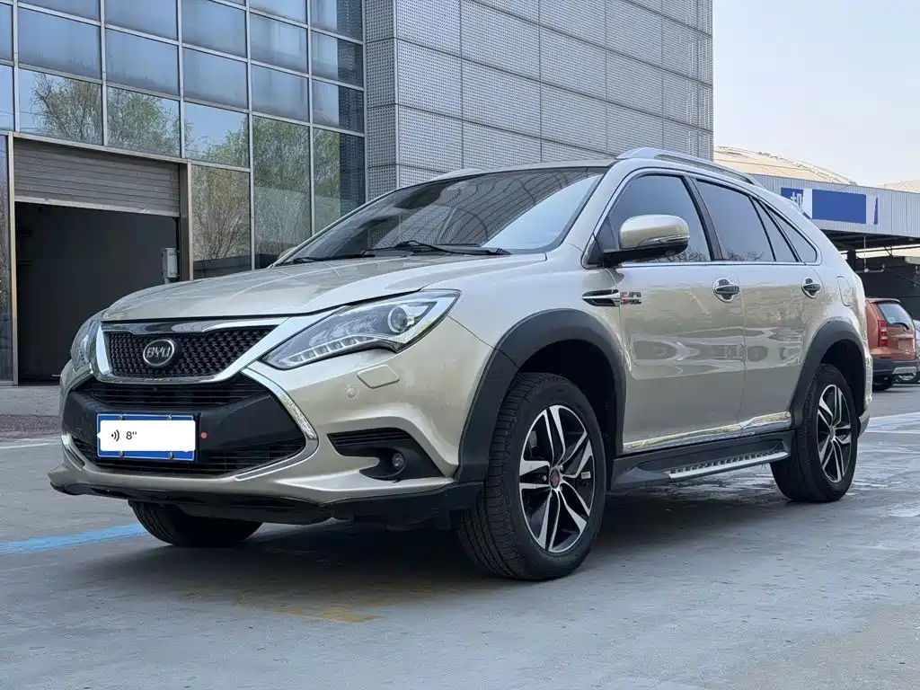 BYD TANG
