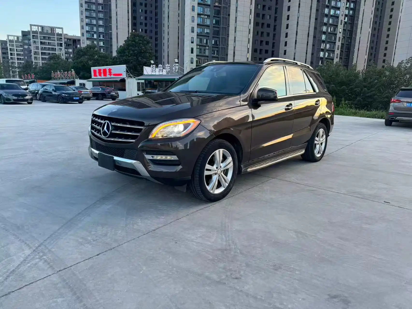 MERCEDES-BENZ M-CLASS