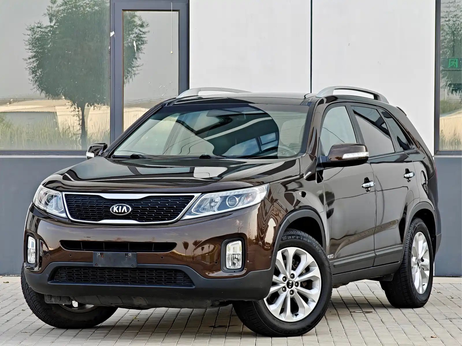 Заказать KIA SORENTO
