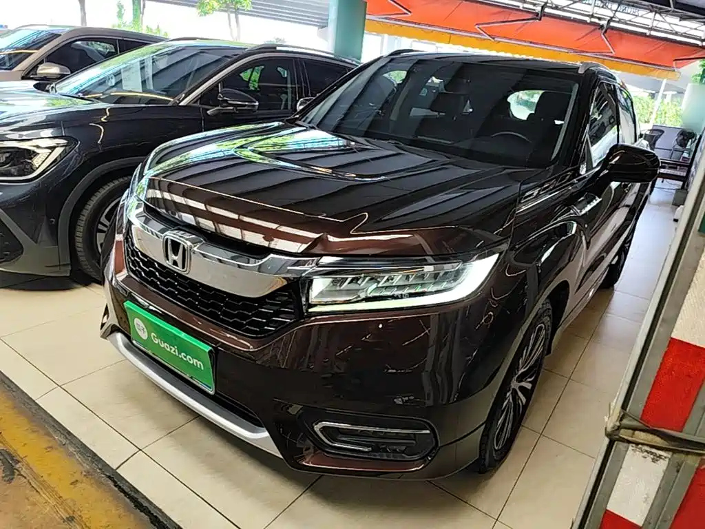 Заказать HONDA UR-V