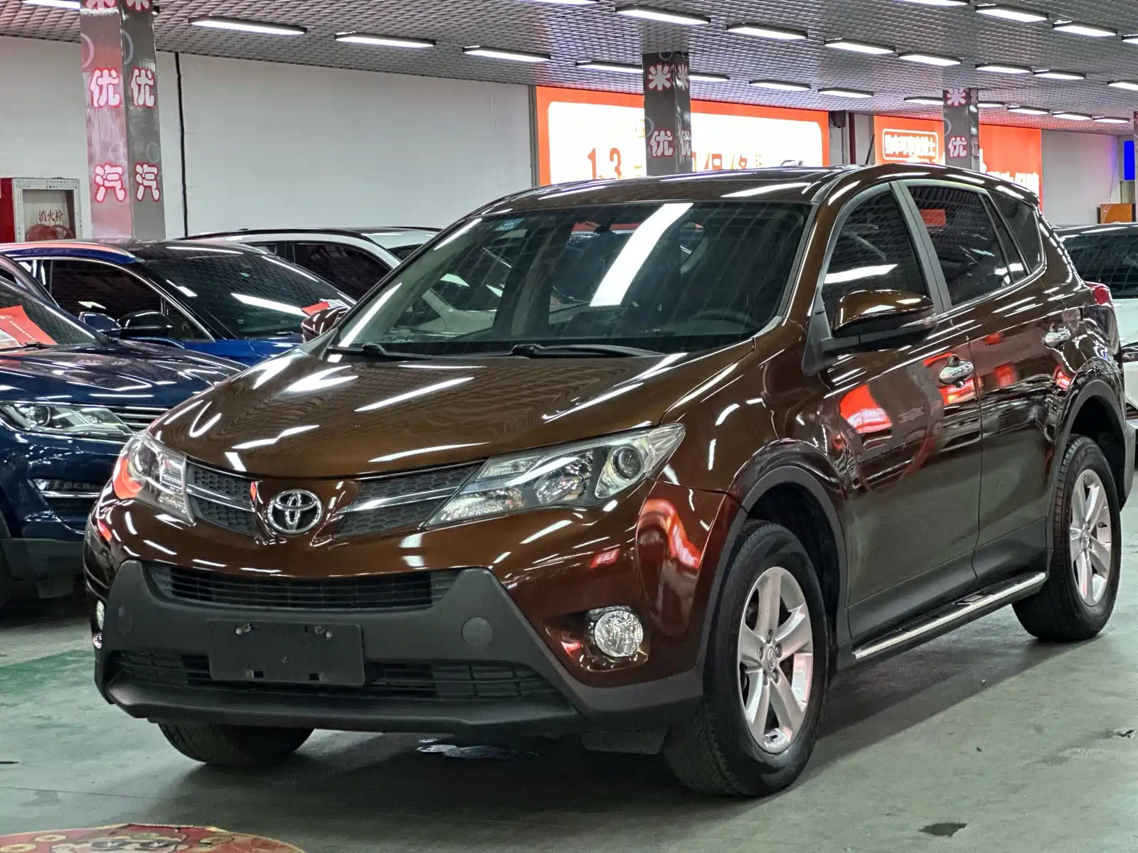 Заказать TOYOTA RAV4