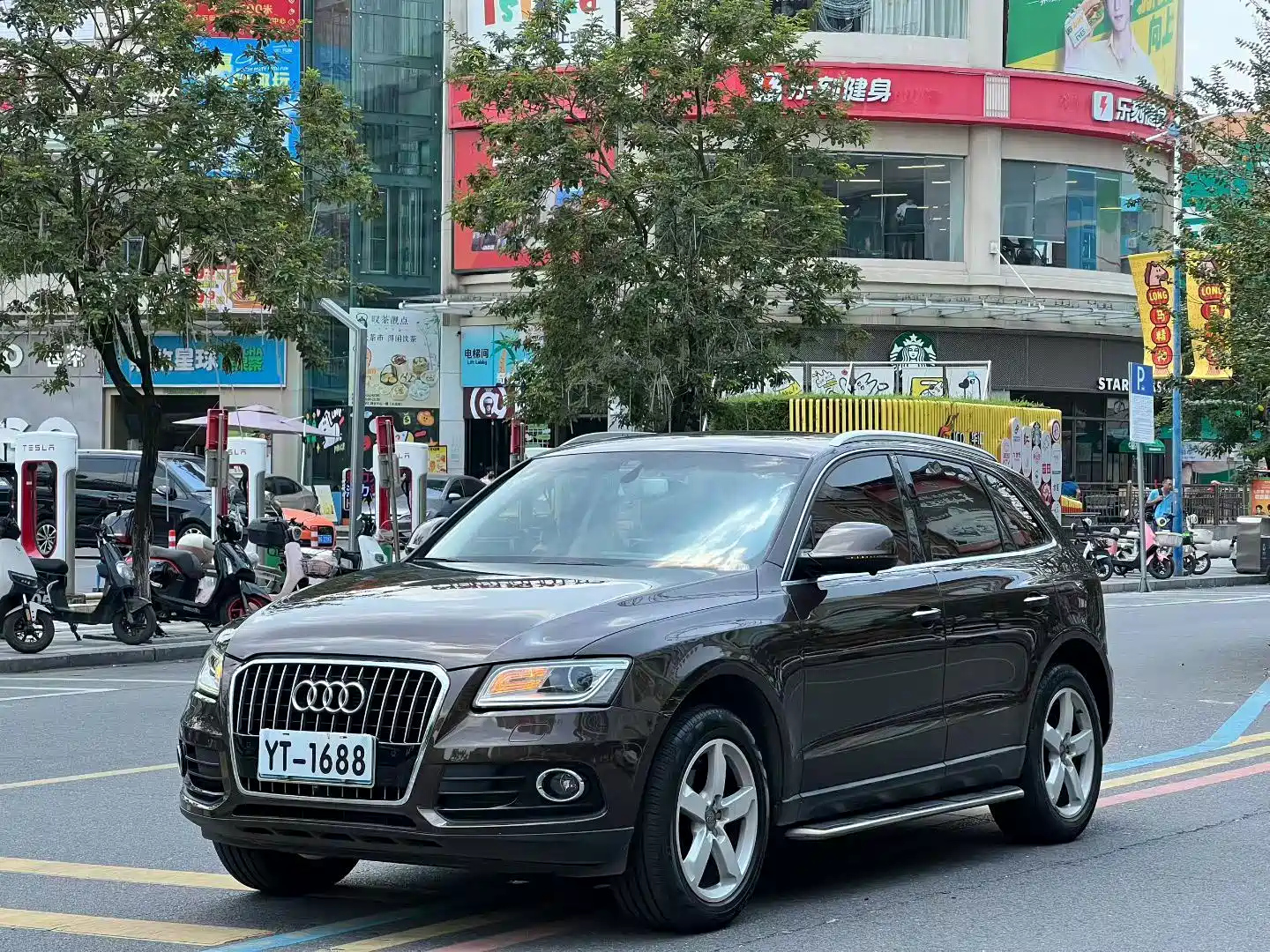 AUDI Q5