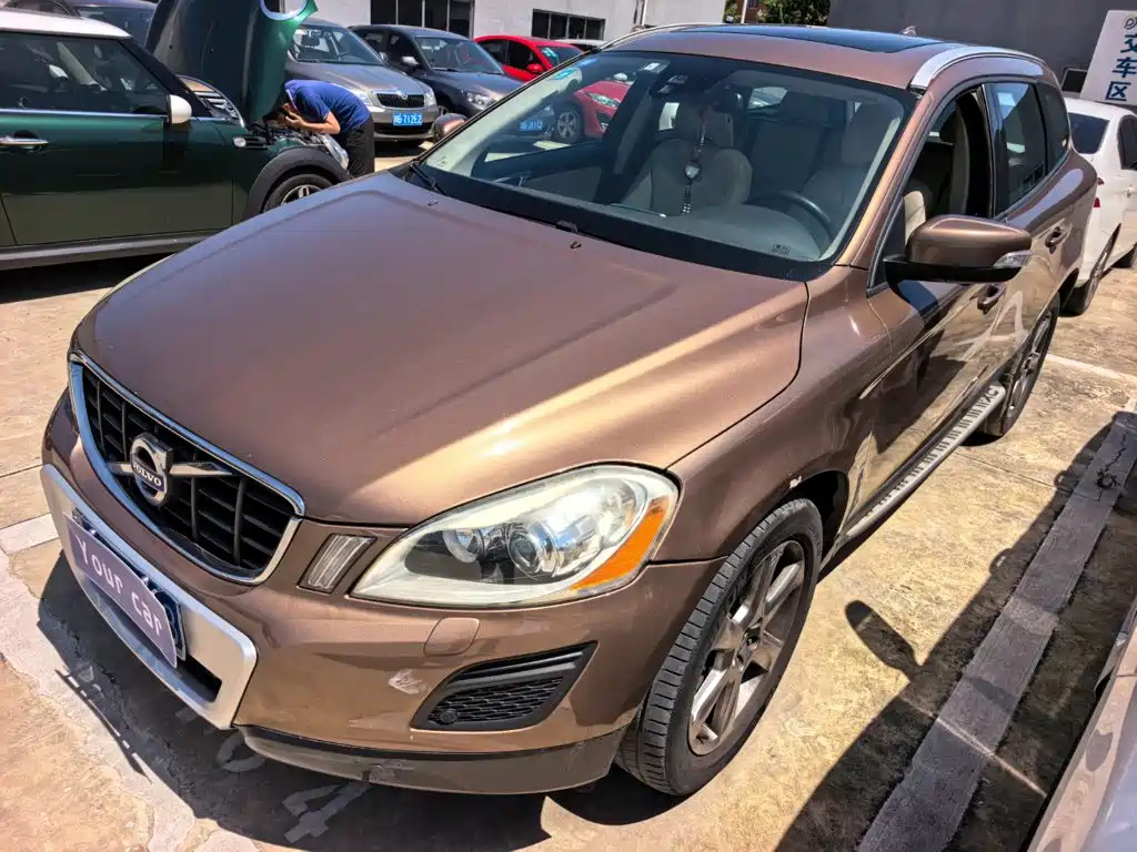 VOLVO XC60 IMPORT