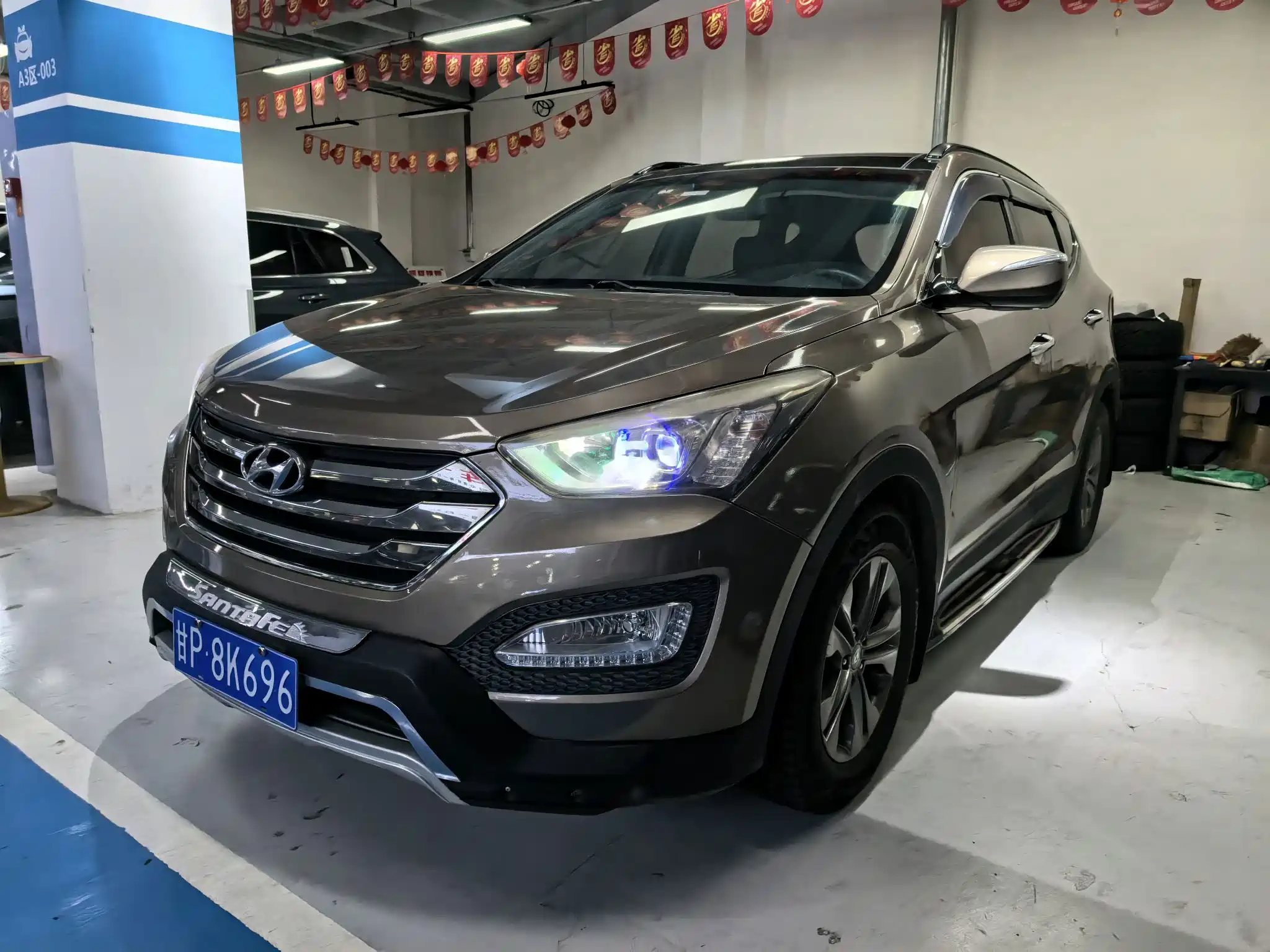 Заказать HYUNDAI SANTA FE