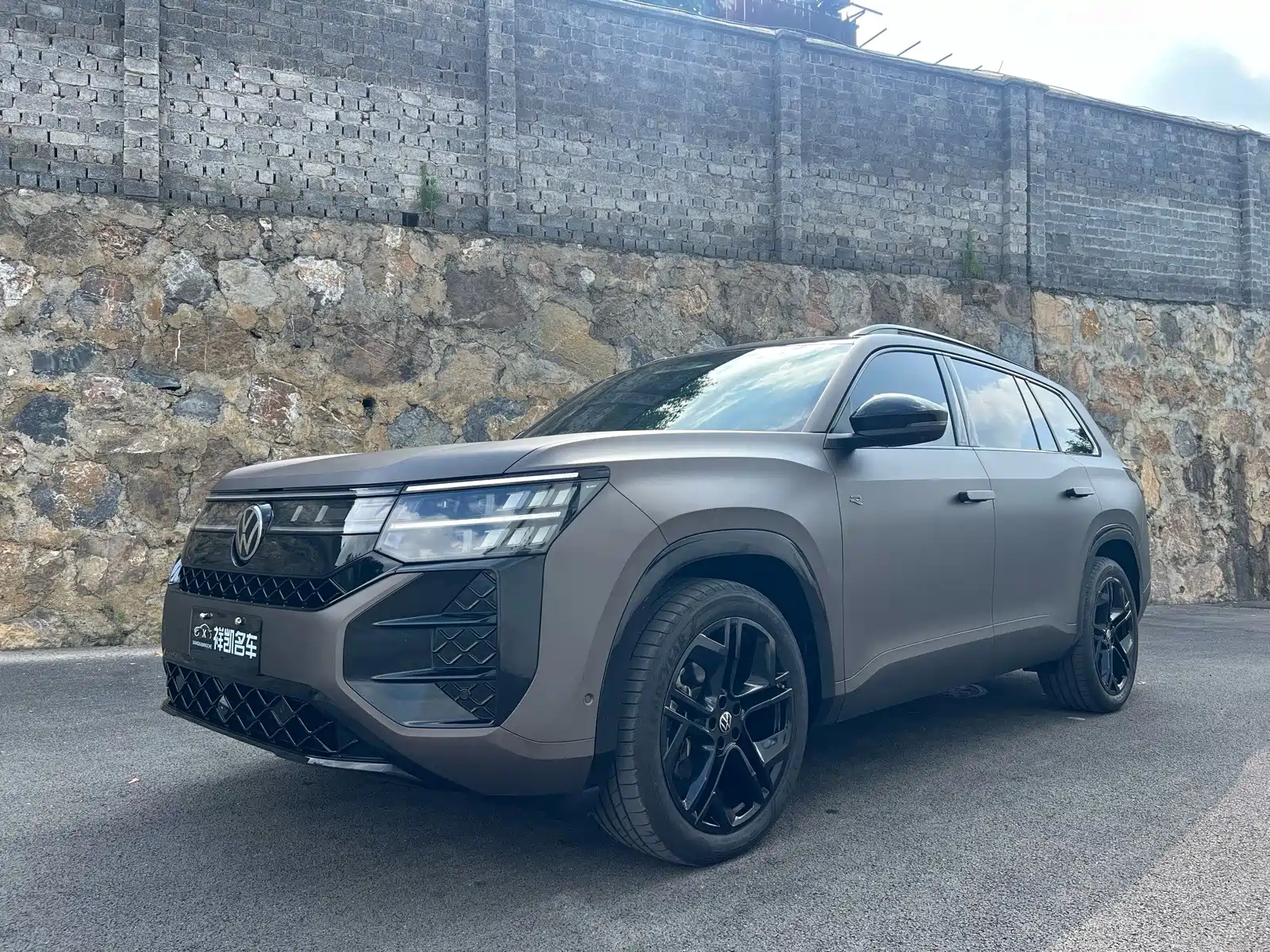 Заказать VOLKSWAGEN TERAMONT