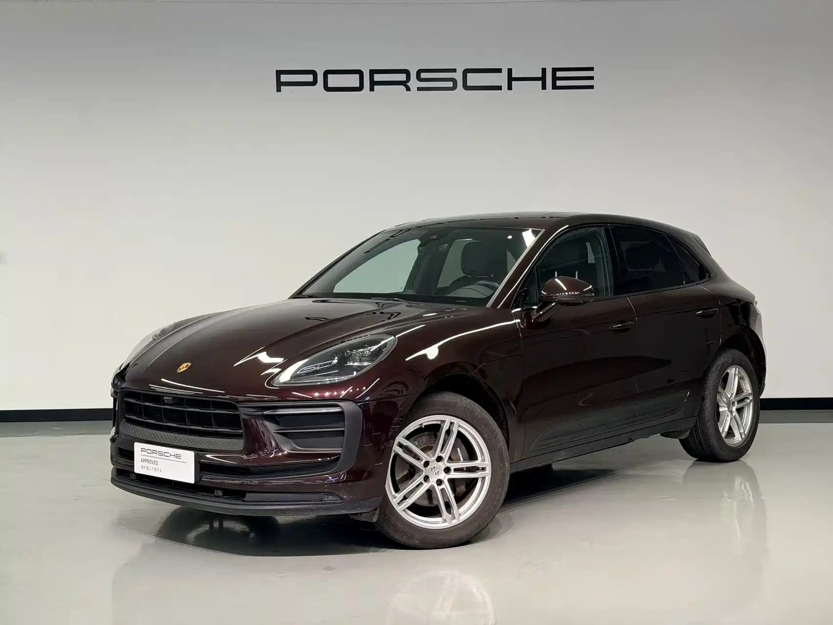 Заказать PORSCHE MACAN