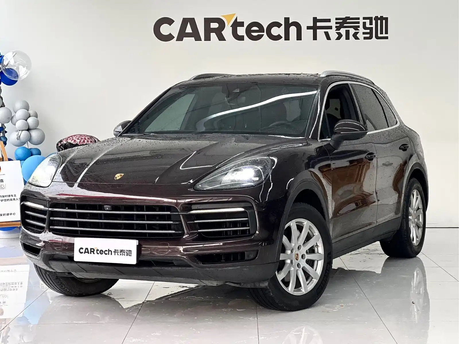 PORSCHE CAYENNE