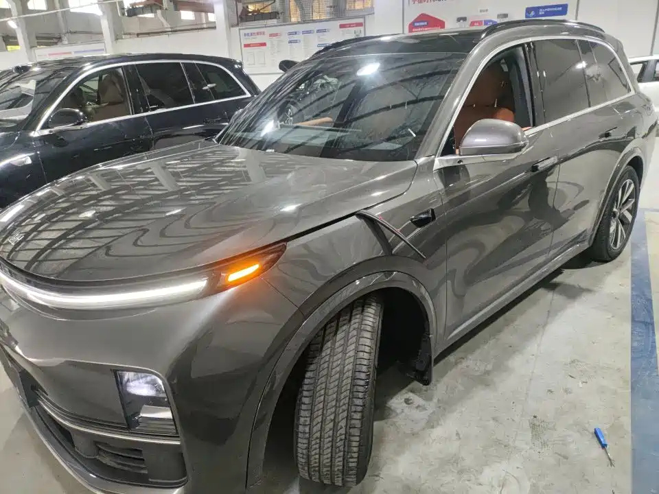 LI AUTO L8