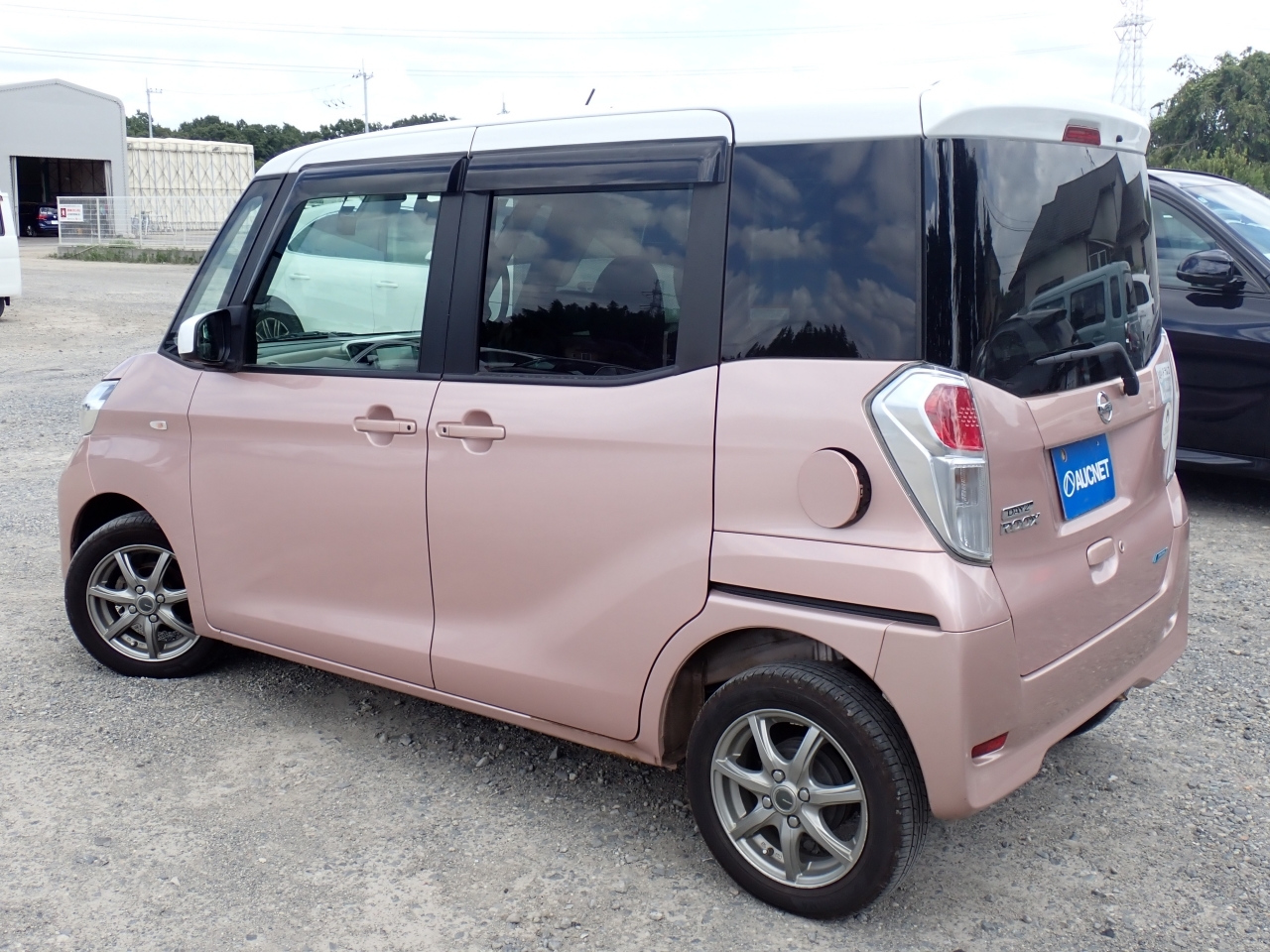 NISSAN DAYZ ROOX