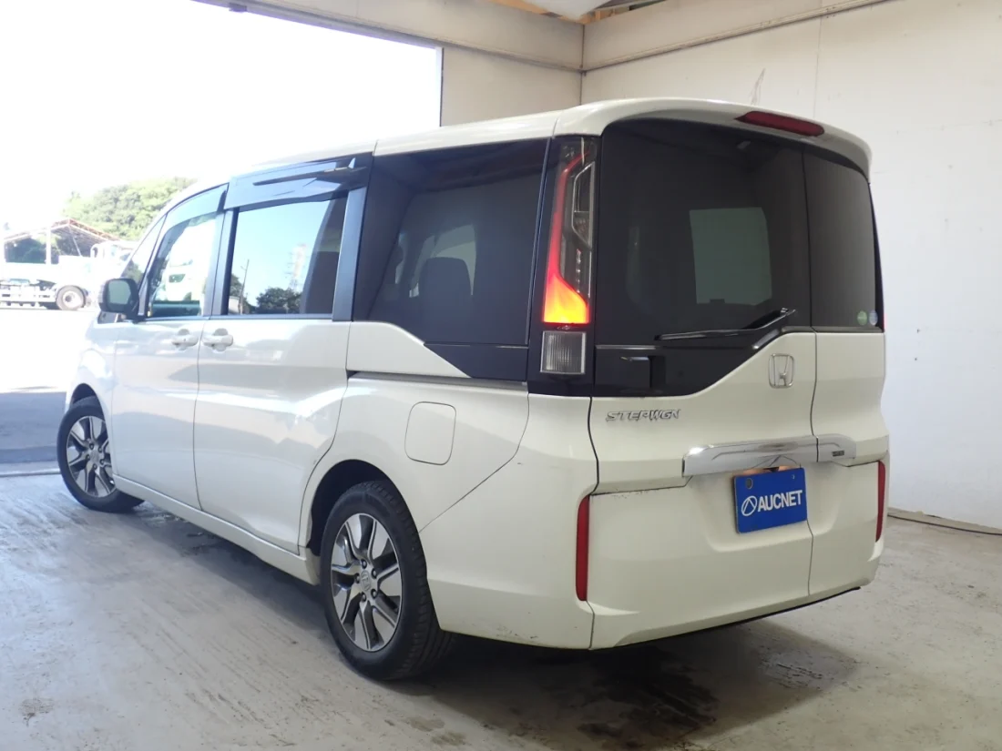 HONDA STEP WAGON
