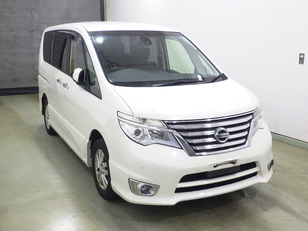 Заказать NISSAN SERENA