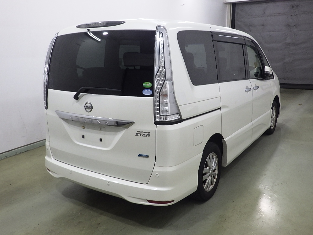Заказать NISSAN SERENA