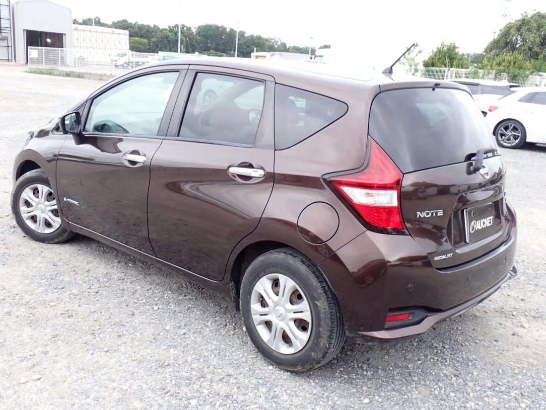 NISSAN NOTE