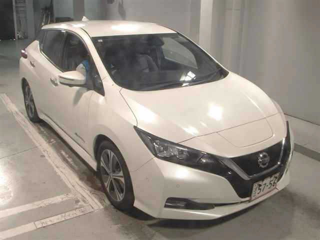 Заказать NISSAN LEAF