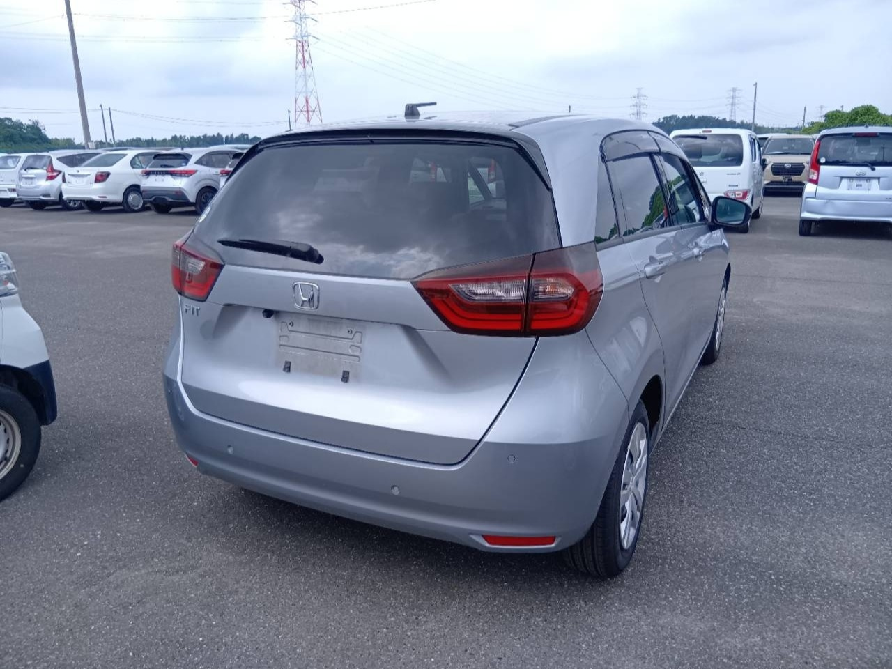 Заказать HONDA FIT