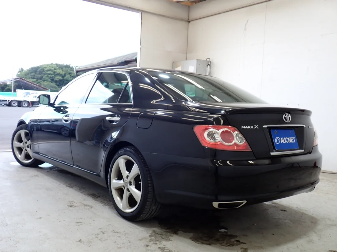TOYOTA MARK X