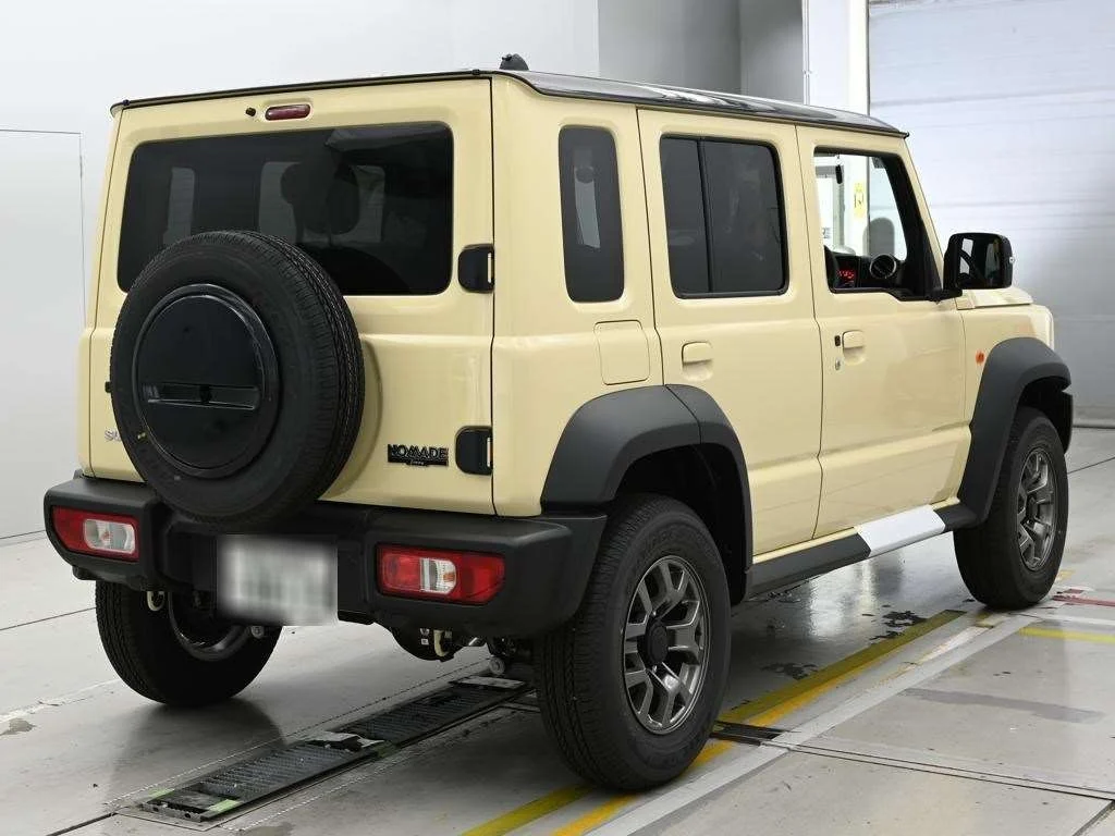 SUZUKI JIMNY NOMADE