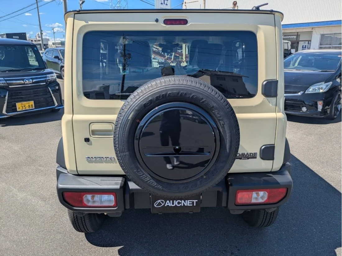 SUZUKI JIMNY NOMADE