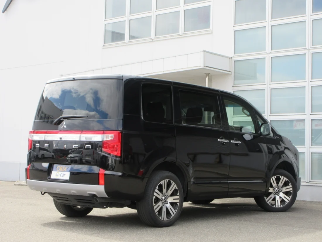 MITSUBISHI DELICA