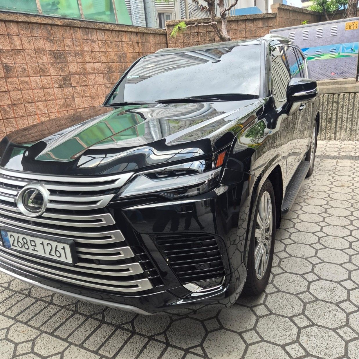 Заказать LEXUS LX