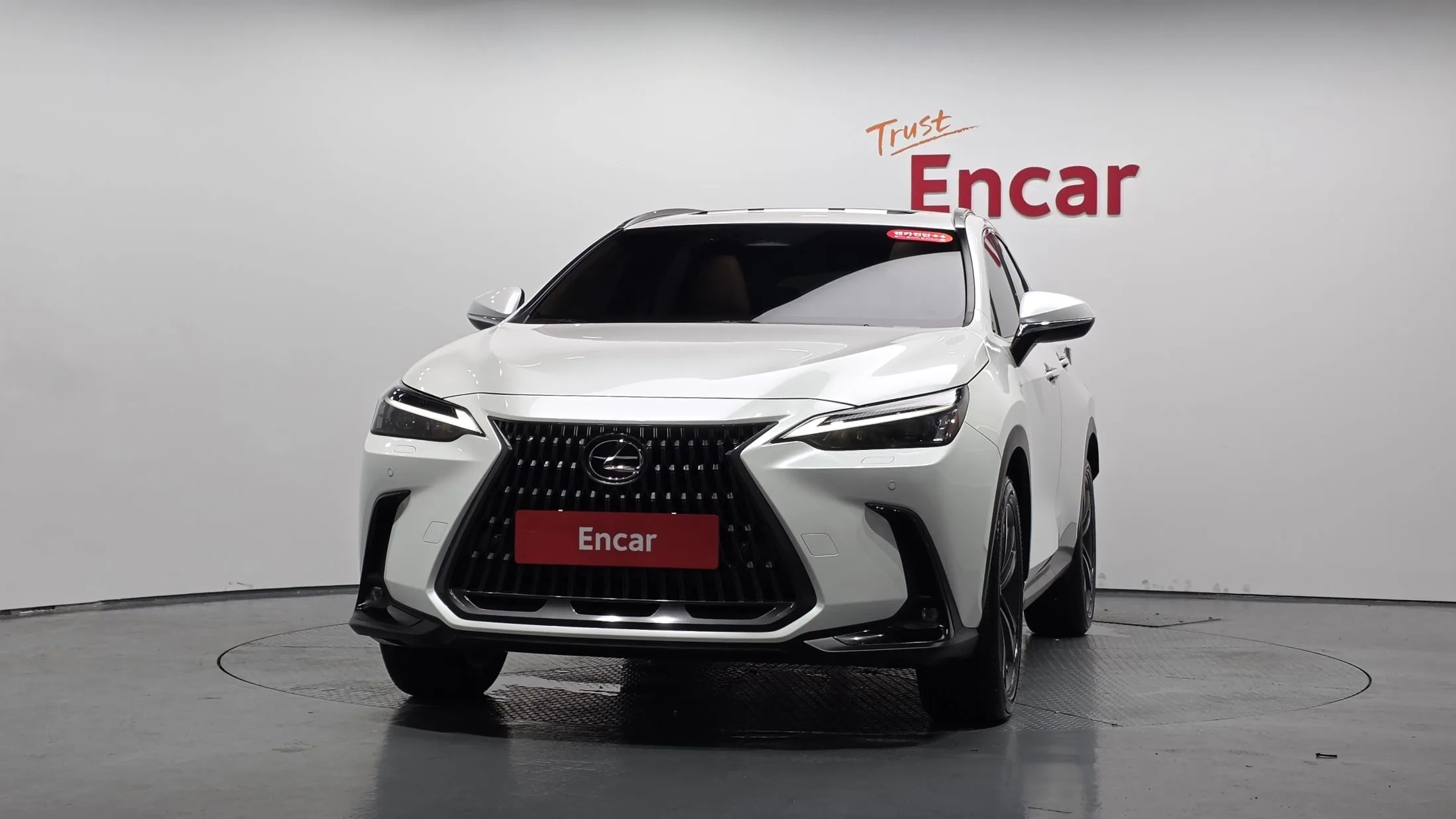 Заказать LEXUS NX350H