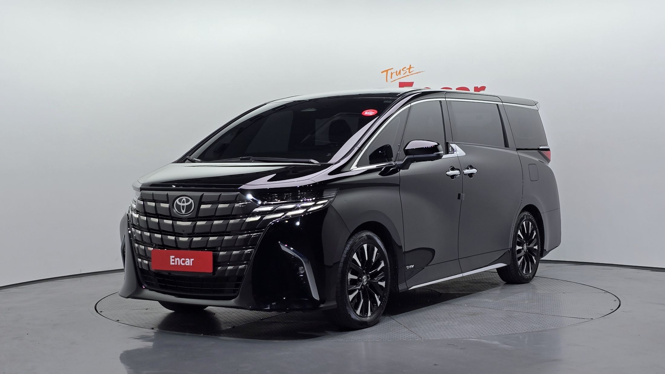 Заказать TOYOTA ALPHARD