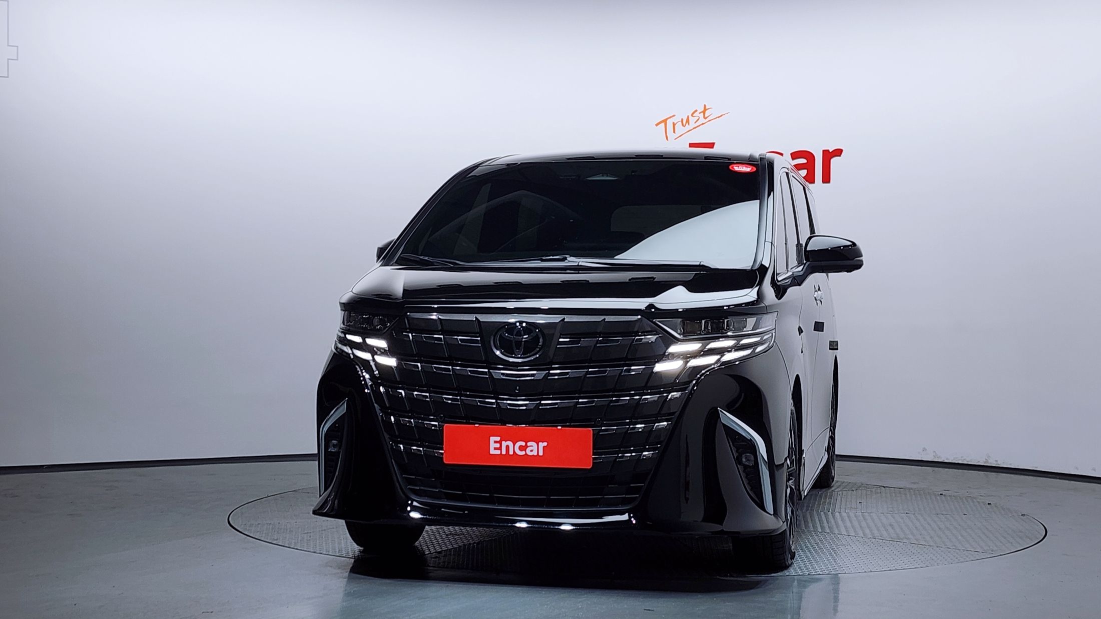 Заказать TOYOTA ALPHARD