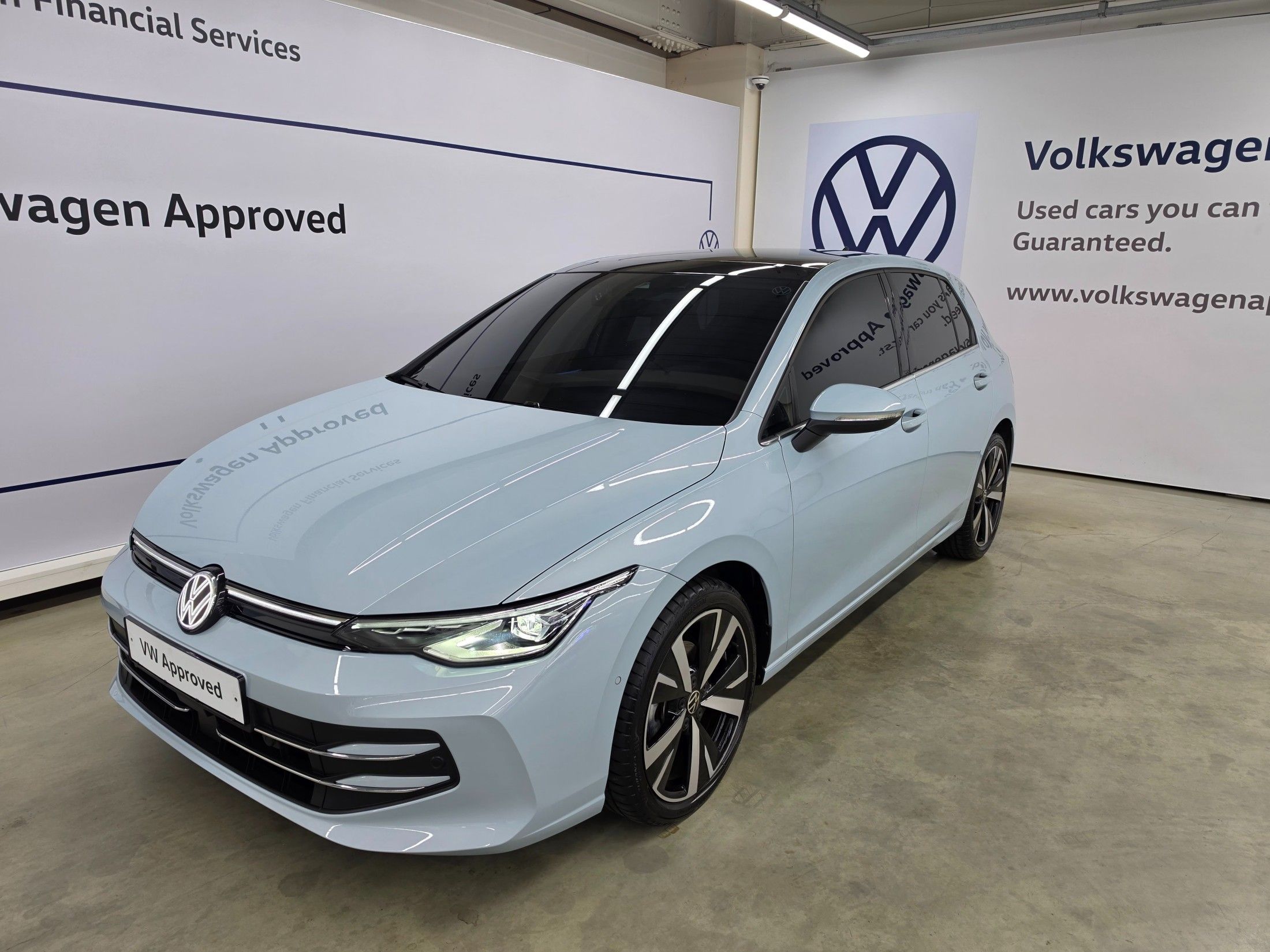 Заказать VOLKSWAGEN GOLF