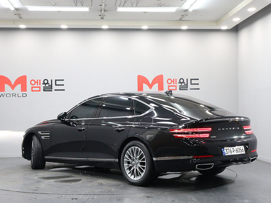 Заказать GENESIS G80 RG3