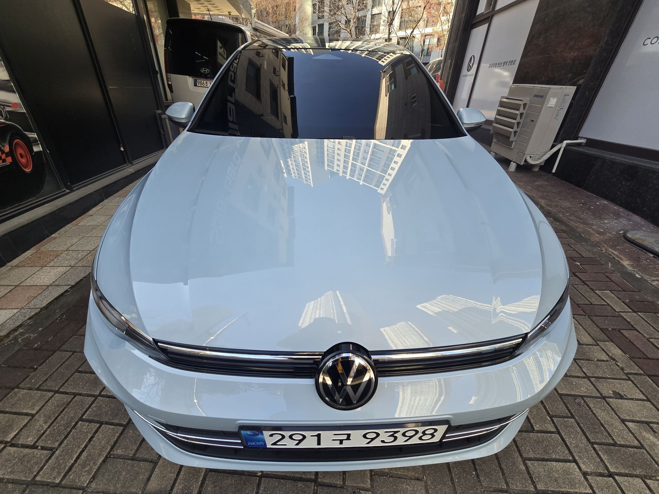 Заказать VOLKSWAGEN GOLF