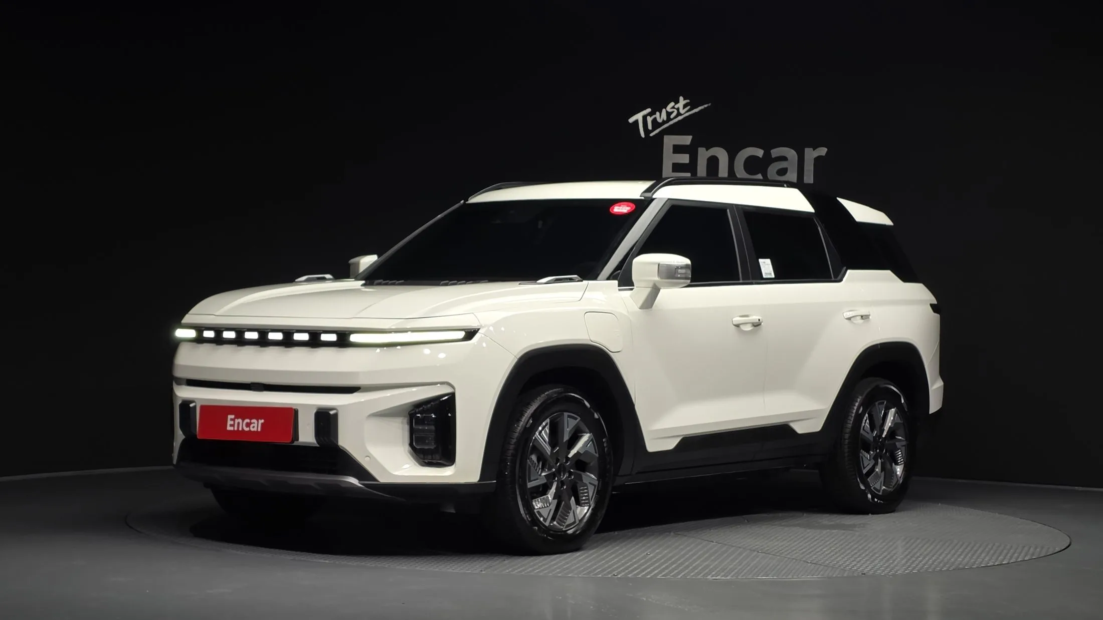 SSANGYONG TORRES EVX