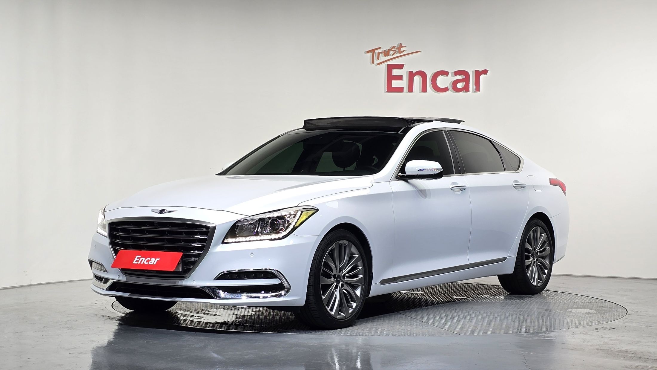 Заказать GENESIS G80