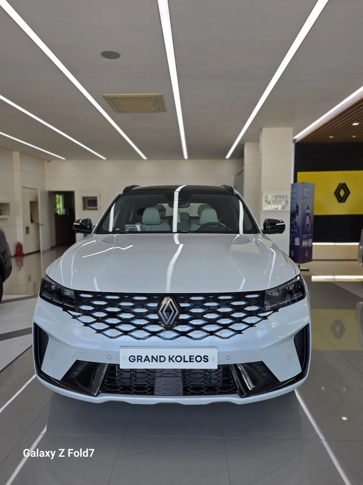 SAMSUNG GRAND KOLEOS
