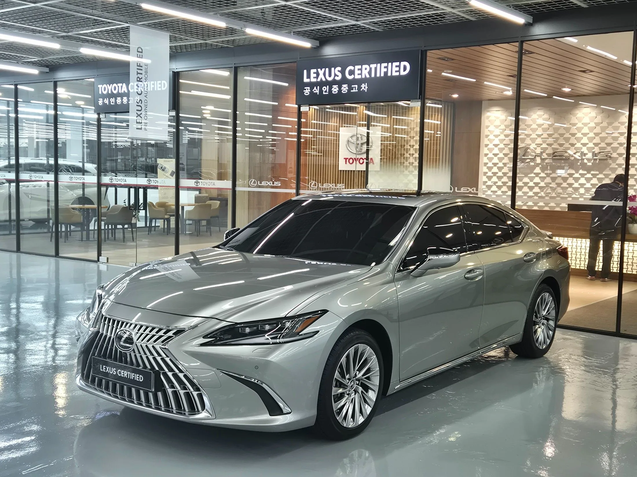 LEXUS ES300H
