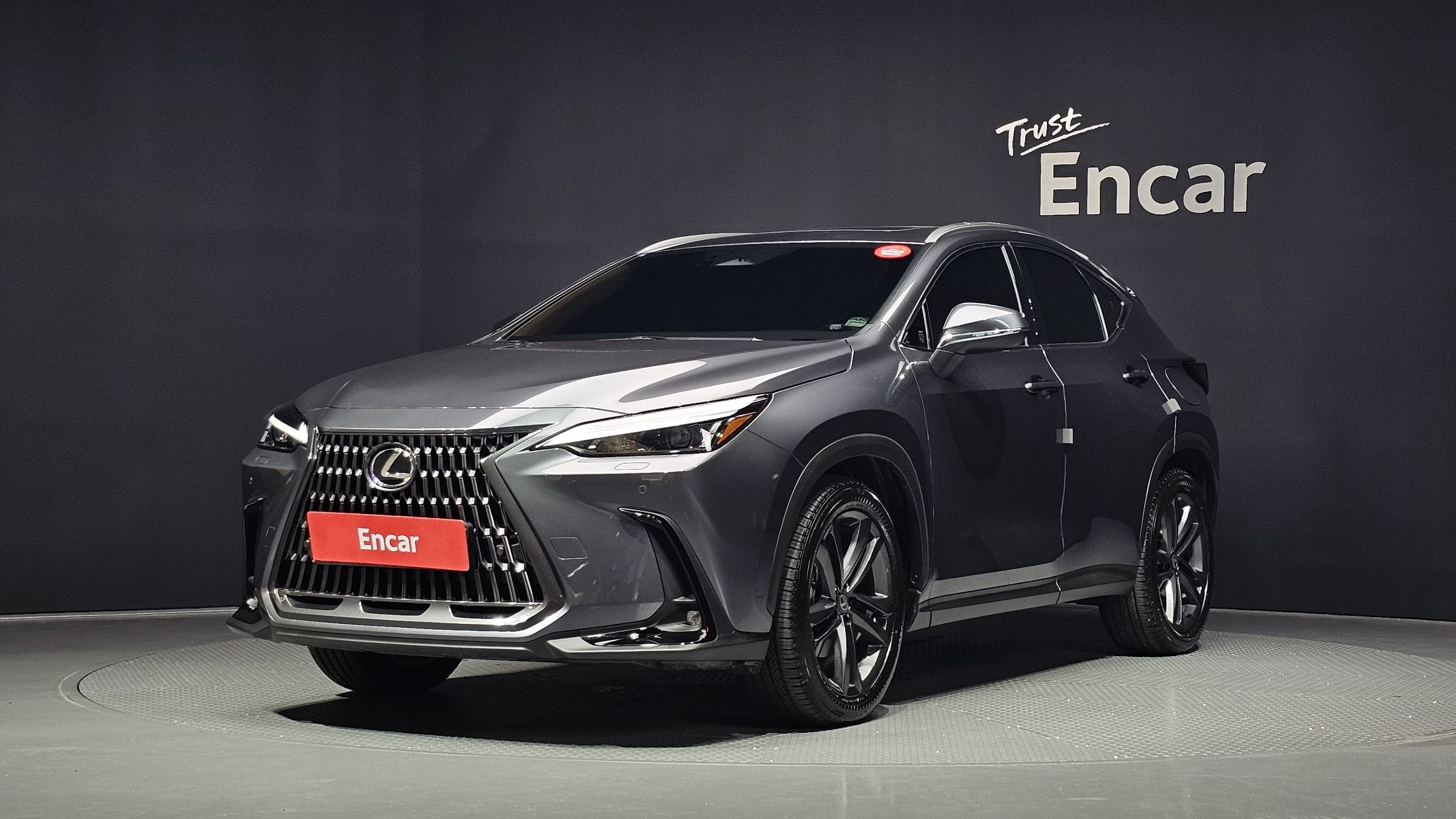 Заказать LEXUS NX350H
