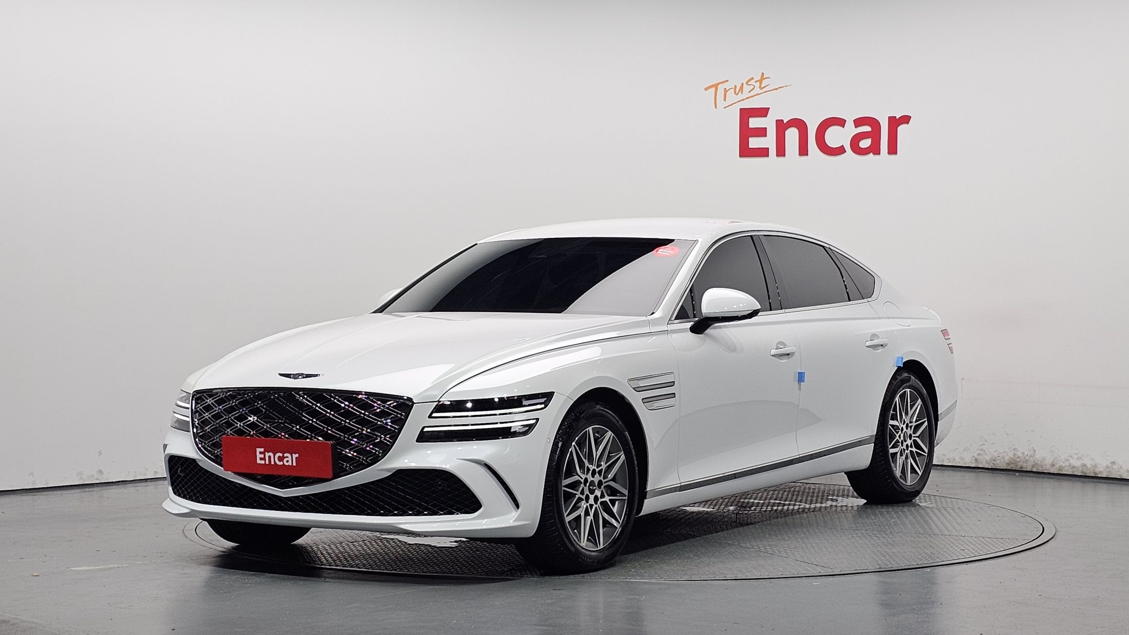 Заказать GENESIS G80 RG3